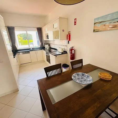 Windmill Hill Apartment *