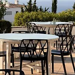 Windmill Hill Апартаменты