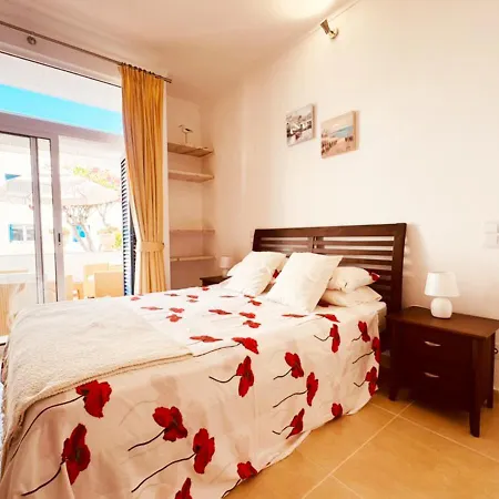 Апартаменты Windmill Hill *
